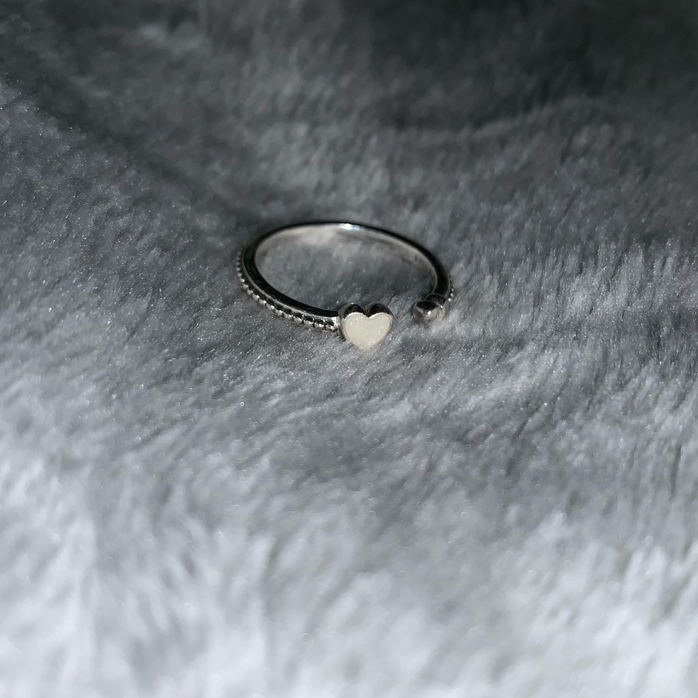 Pandora Hearts Ring - NWOT